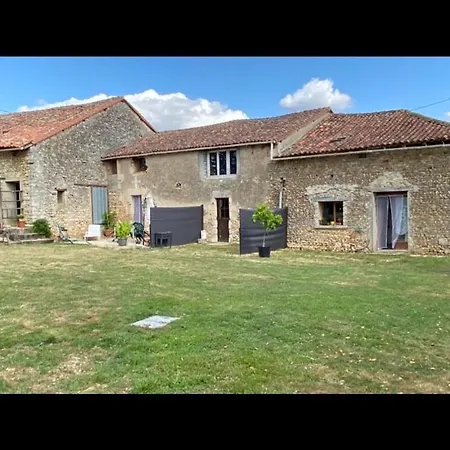 Prázdninový dům La Salamandre Savigne